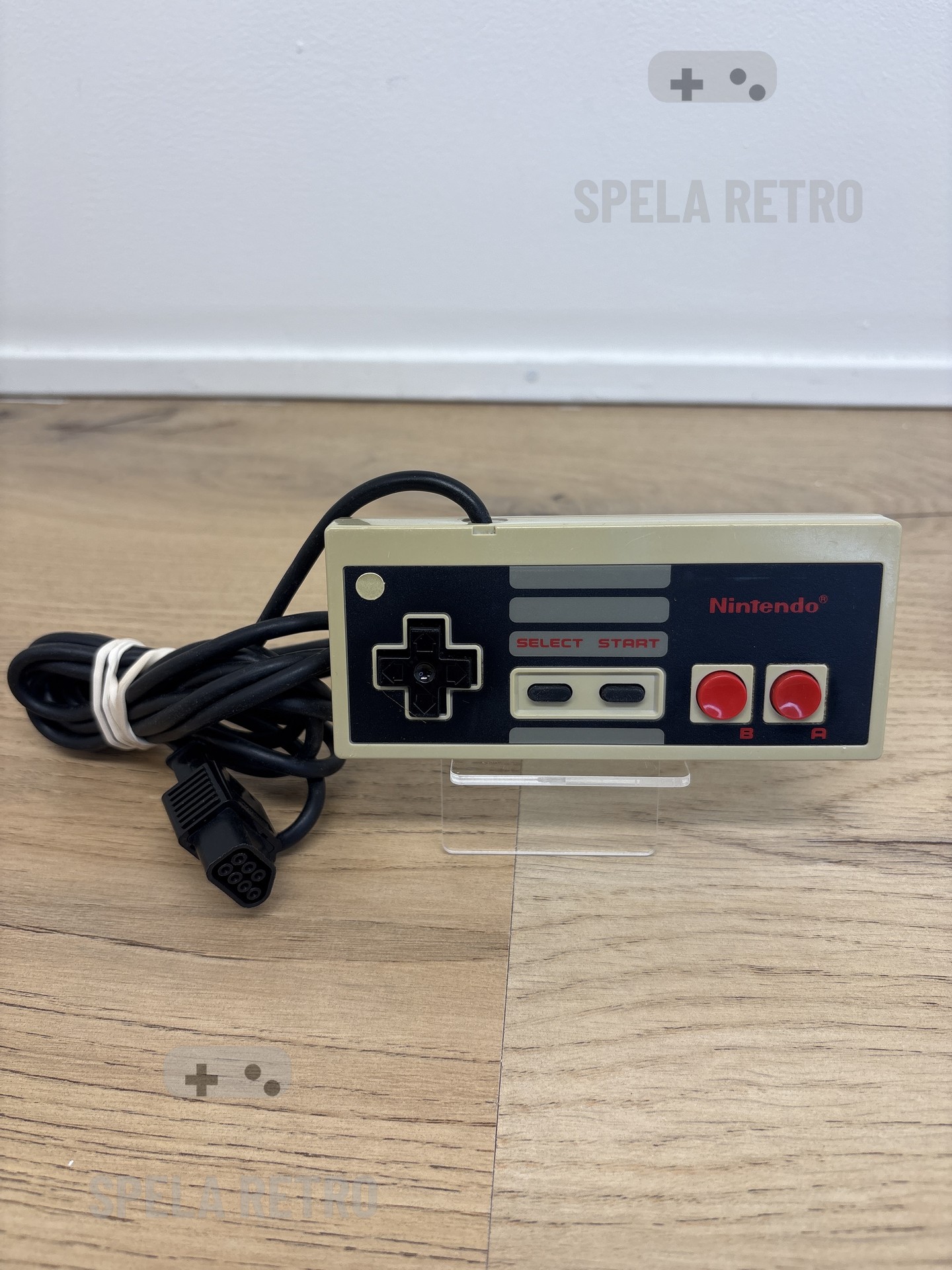 Nintendo 8-bit (NES) Handkontroll