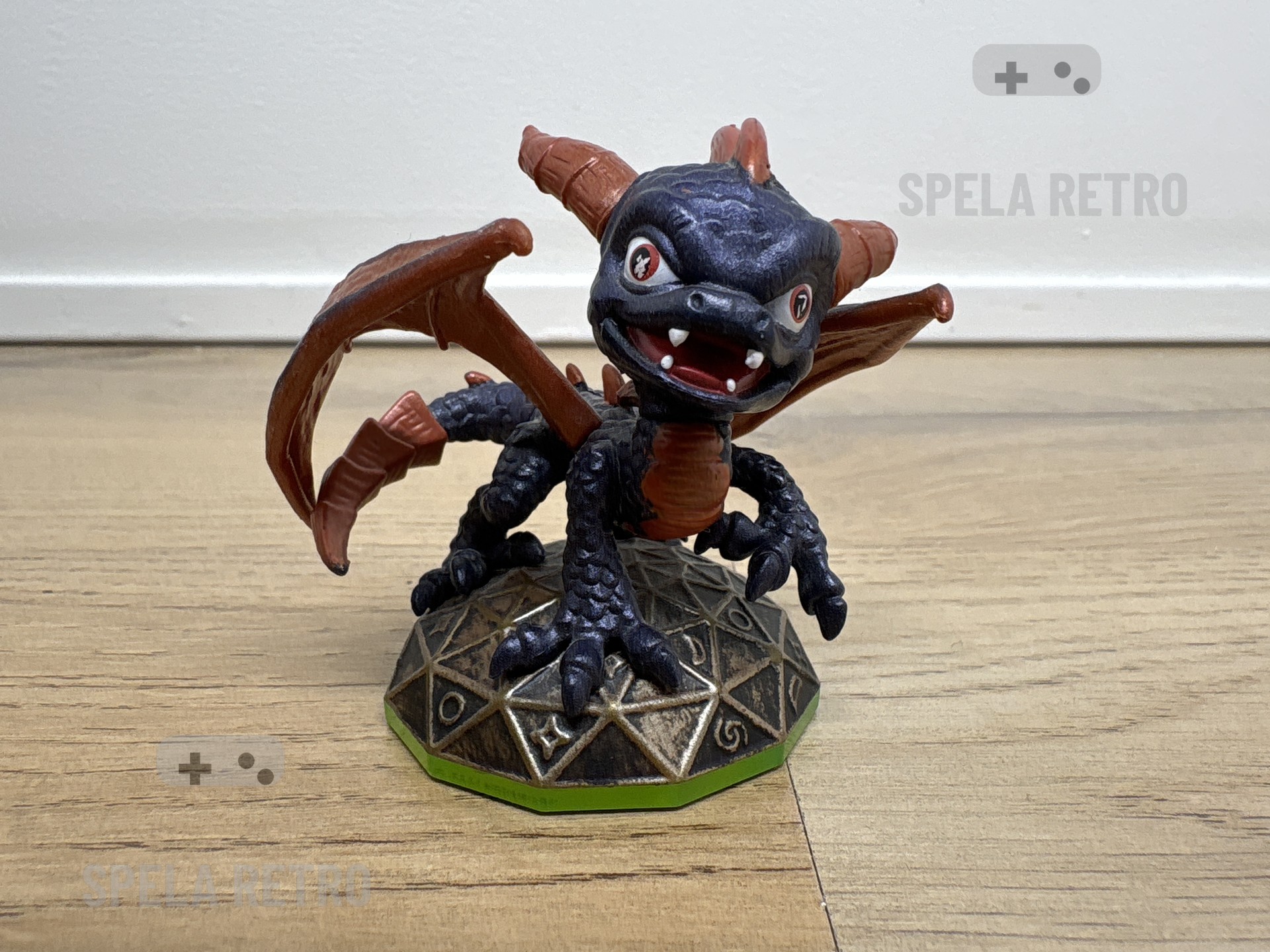 Skylanders Giants: Cynder  (kopia av GV-20260928-02982) (kopia av GV-20260928-02984)